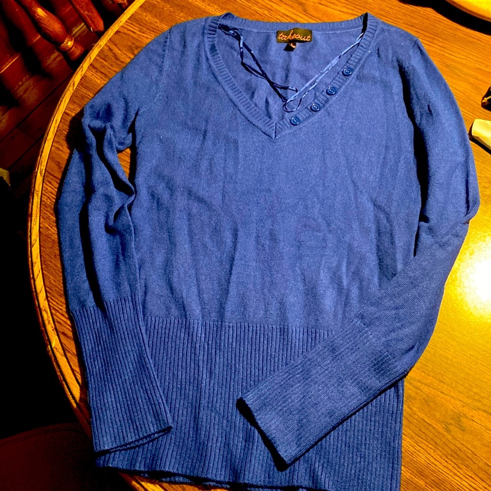 Like new Y2K sweater by Takeout